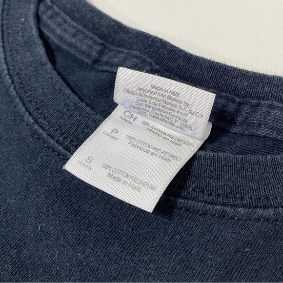 VINTAGE - Taylor Swift Red Tour 2013 Merch Youth Small Tee Shirt - Black - Picture 4 of 6